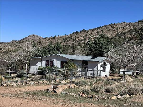 37.6 Acres of Land with Home for Sale in Kingman, Arizona