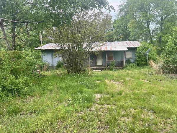 2 Acres of Residential Land with Home for Sale in Beebe, Arkansas