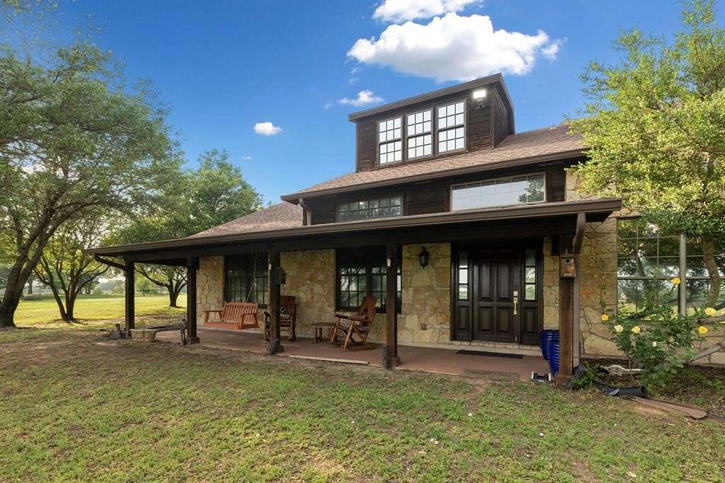 12.5 Acres of Land with Home for Sale in Argyle, Texas