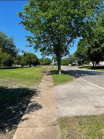 4.2 Acres of Mixed-Use Land for Sale in Sherman, Texas
