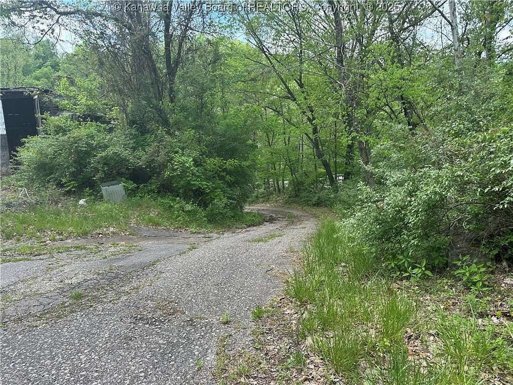 0.92 Acres of Commercial Land for Sale in South Charleston, West Virginia