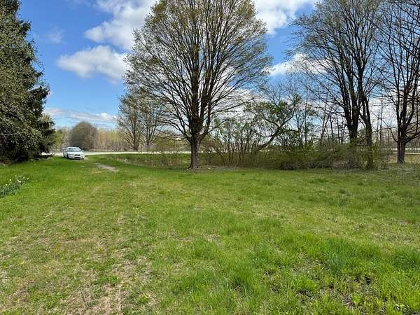 6 Acres of Land for Sale in Casnovia, Michigan