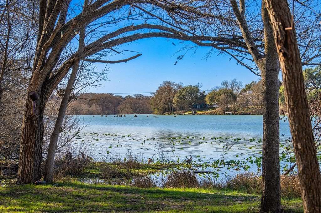 24 Acres of Improved Land for Sale in Kerrville, Texas