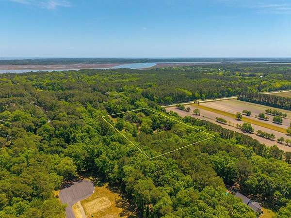 5 Acres of Residential Land with Home for Sale in Johns Island, South Carolina