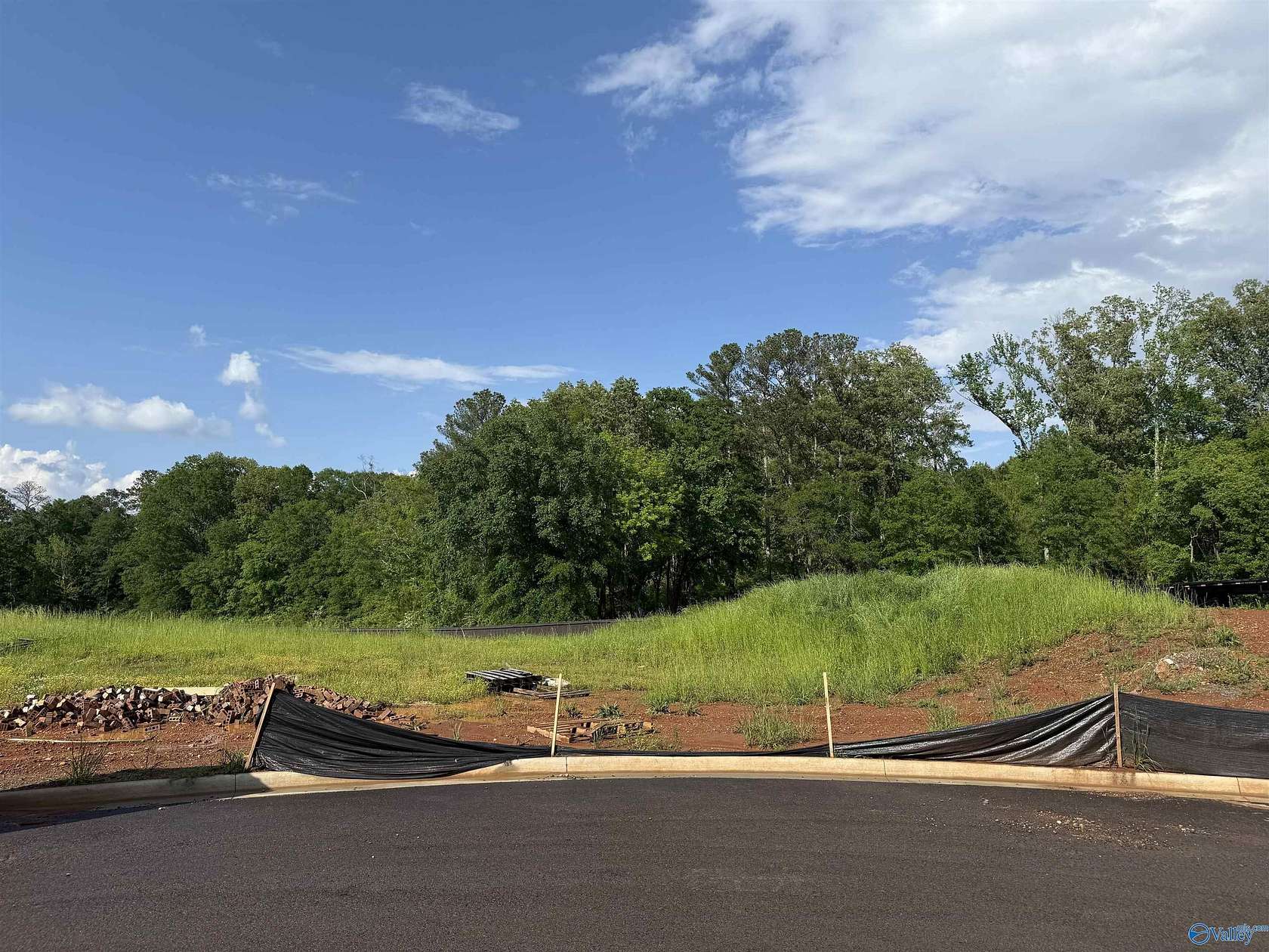 0.27 Acres of Residential Land for Sale in Guntersville, Alabama