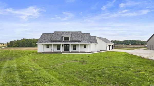 28 Acres of Improved Mixed-Use Land for Sale in Elberfeld, Indiana