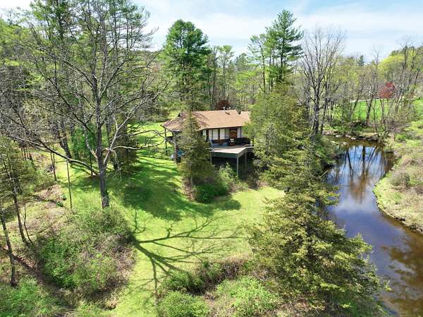 18 Acres of Recreational Land with Home for Sale in Canaan, Connecticut