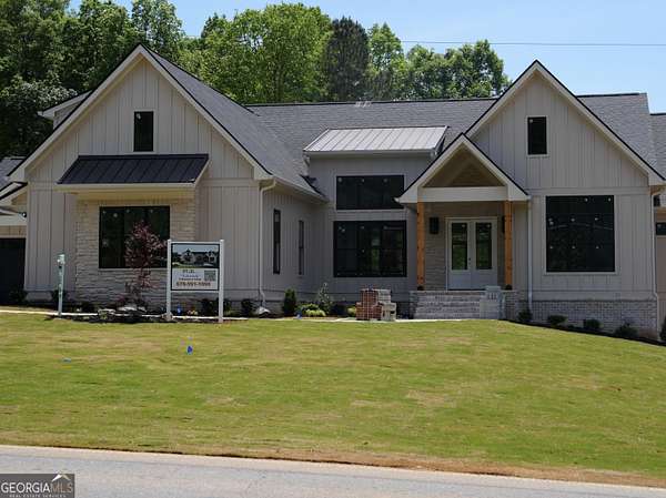 2.9 Acres of Land with Home for Sale in Conyers, Georgia