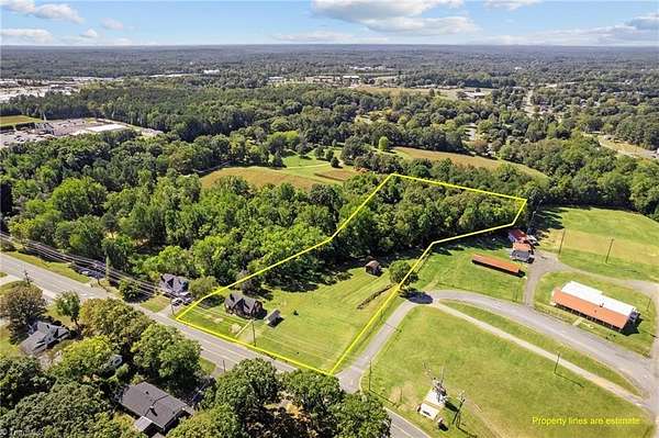 4 Acres of Commercial Land for Sale in King, North Carolina