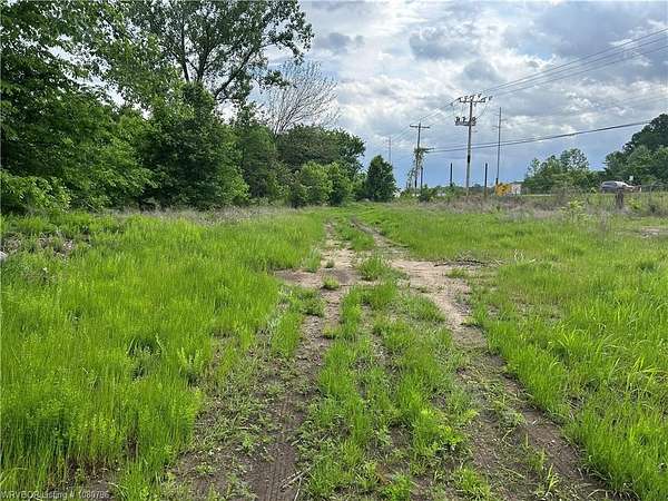 9.53 Acres of Commercial Land for Sale in Alma, Arkansas