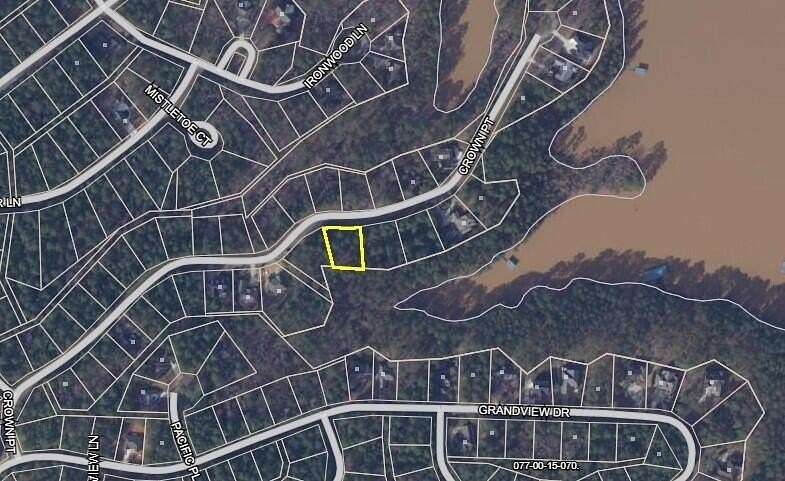 0.33 Acres of Land for Sale in McCormick, South Carolina