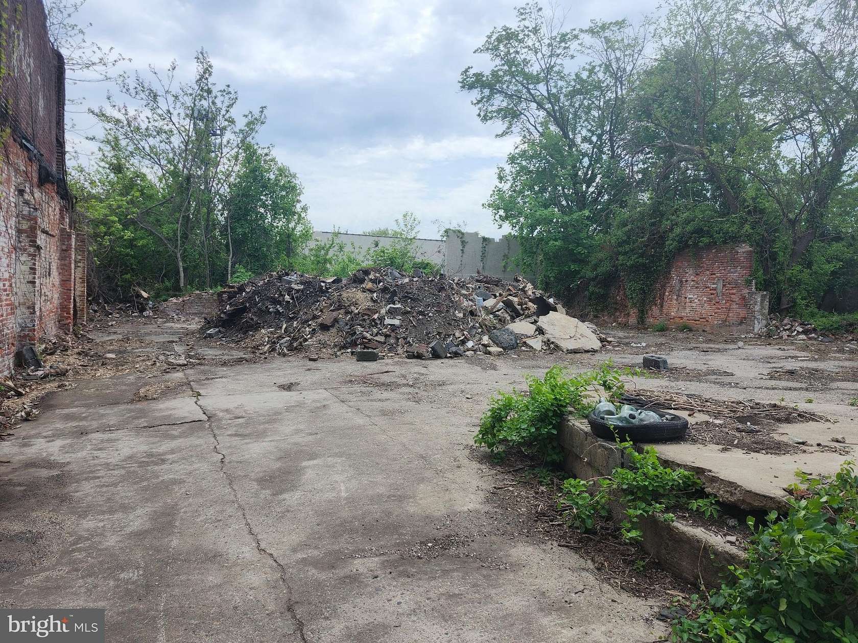 0.17 Acres of Commercial Land for Sale in Philadelphia, Pennsylvania