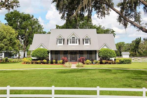 5.77 Acres of Residential Land with Home for Sale in Lithia, Florida