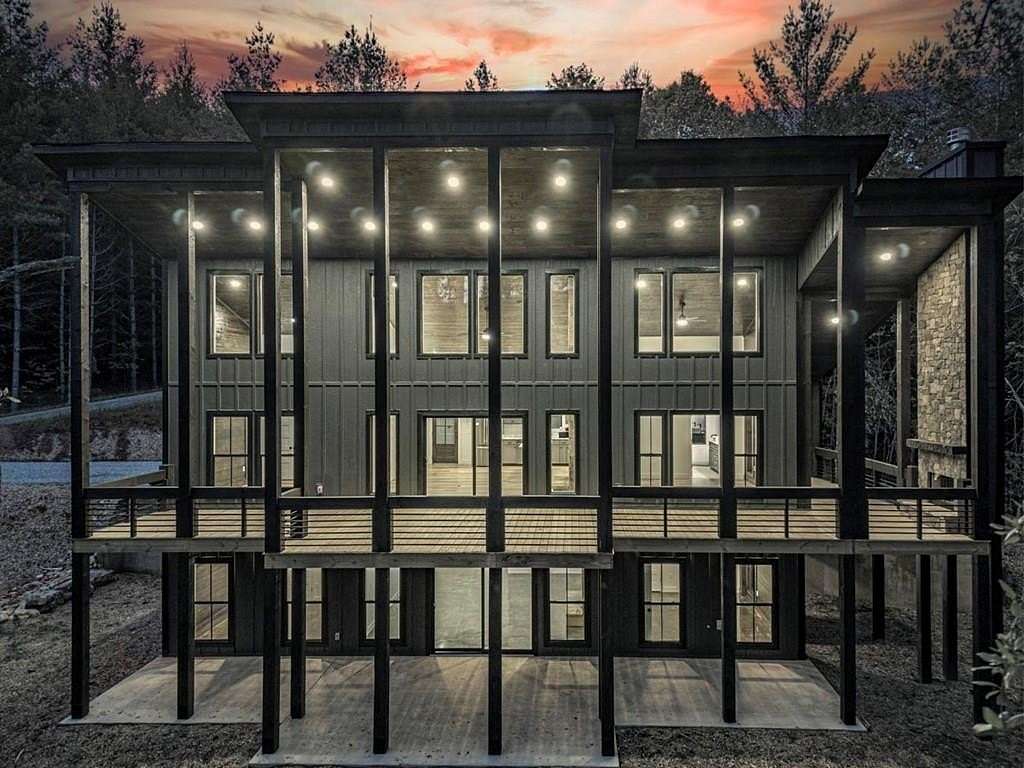 2 Acres of Residential Land with Home for Sale in Epworth, Georgia