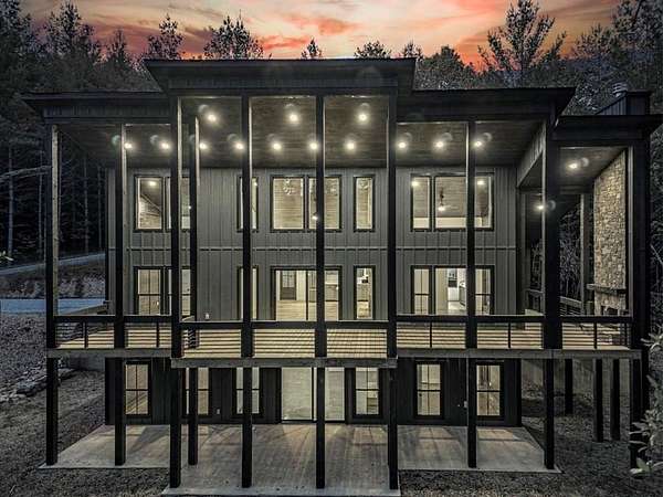 2 Acres of Residential Land with Home for Sale in Epworth, Georgia