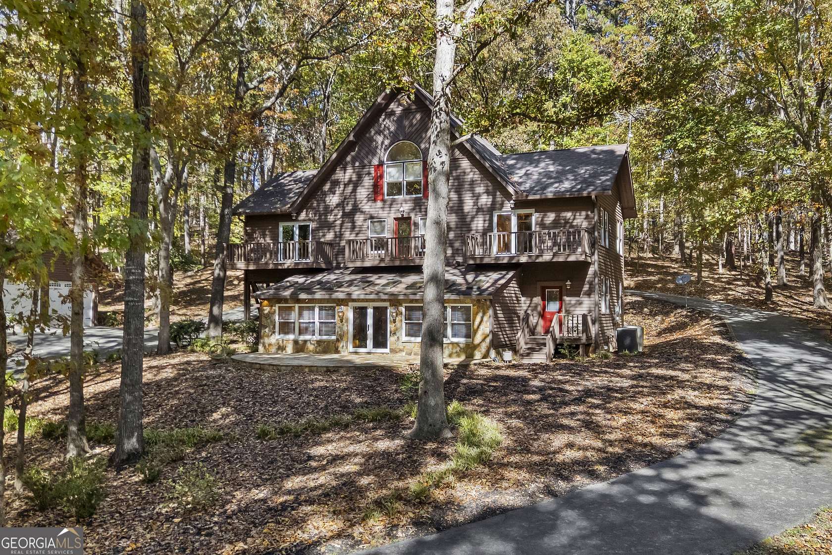 5.3 Acres of Residential Land with Home for Sale in Mount Airy, Georgia