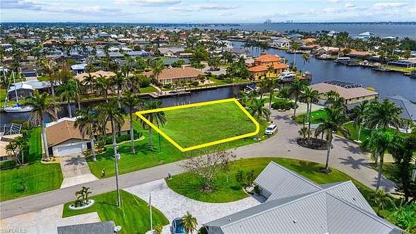 0.34 Acres of Residential Land for Sale in Cape Coral, Florida