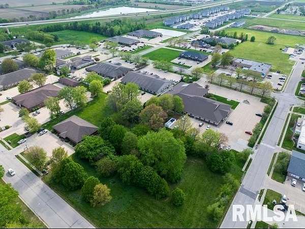 1.16 Acres of Commercial Land for Sale in Springfield, Illinois