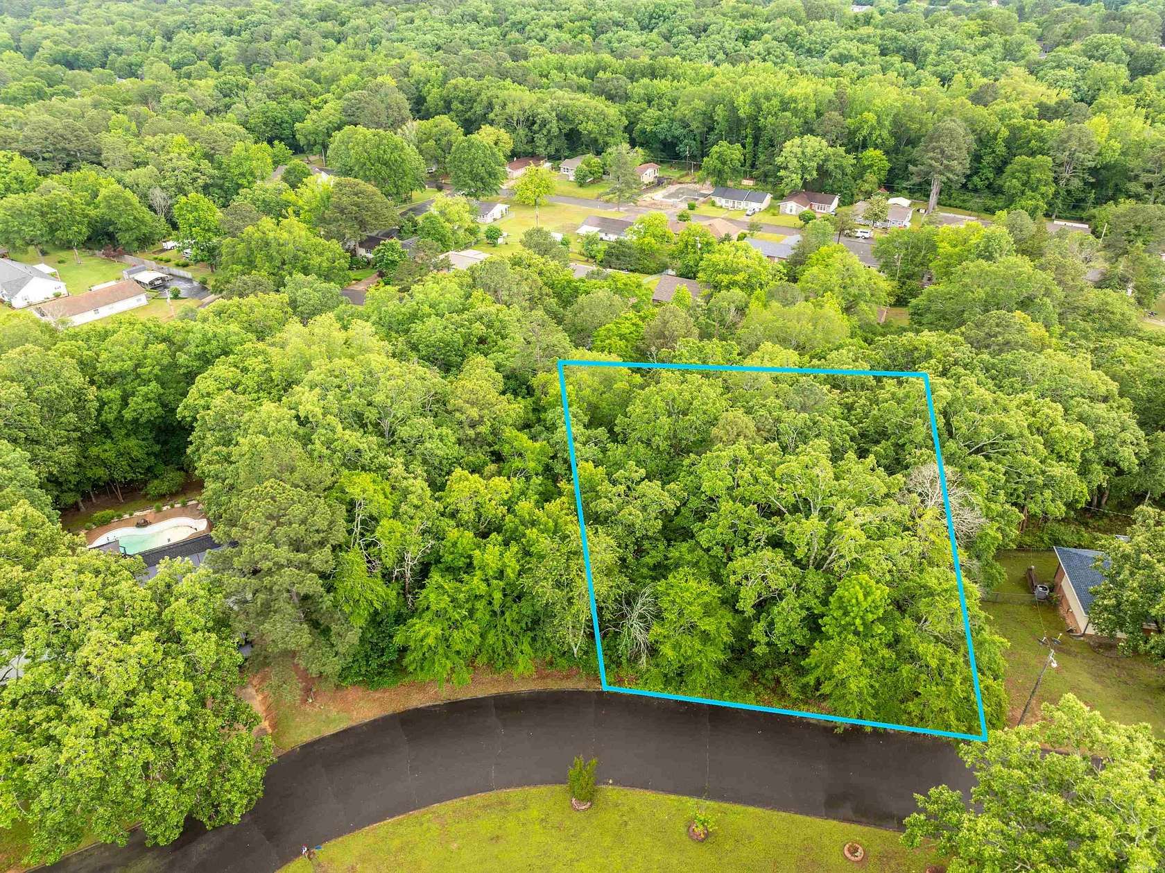 0.37 Acres of Residential Land for Sale in Hot Springs, Arkansas