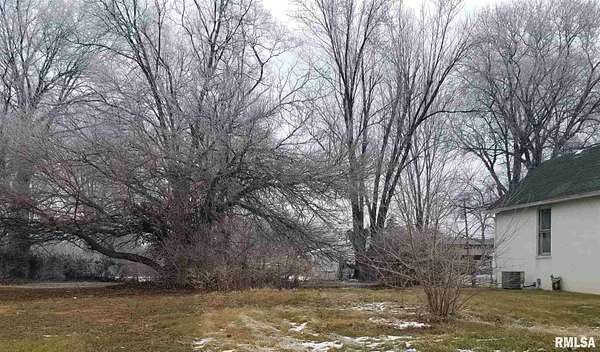 0.18 Acres of Commercial Land for Sale in Springfield, Illinois