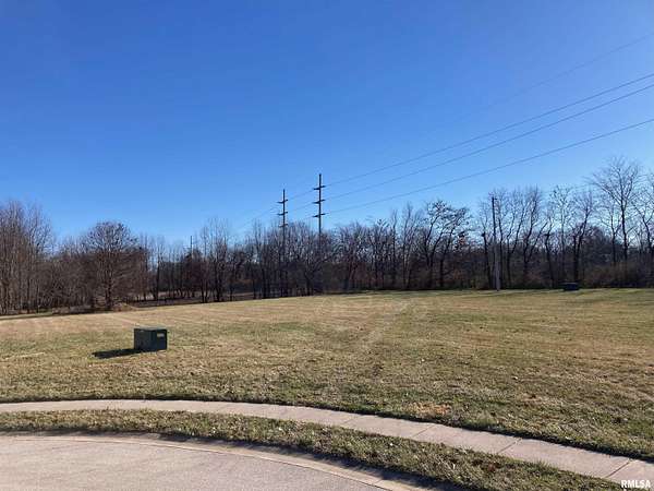 0.37 Acres of Commercial Land for Sale in Springfield, Illinois