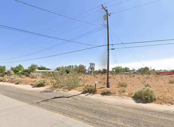 1 Acre of Land for Sale in Ridgecrest, California