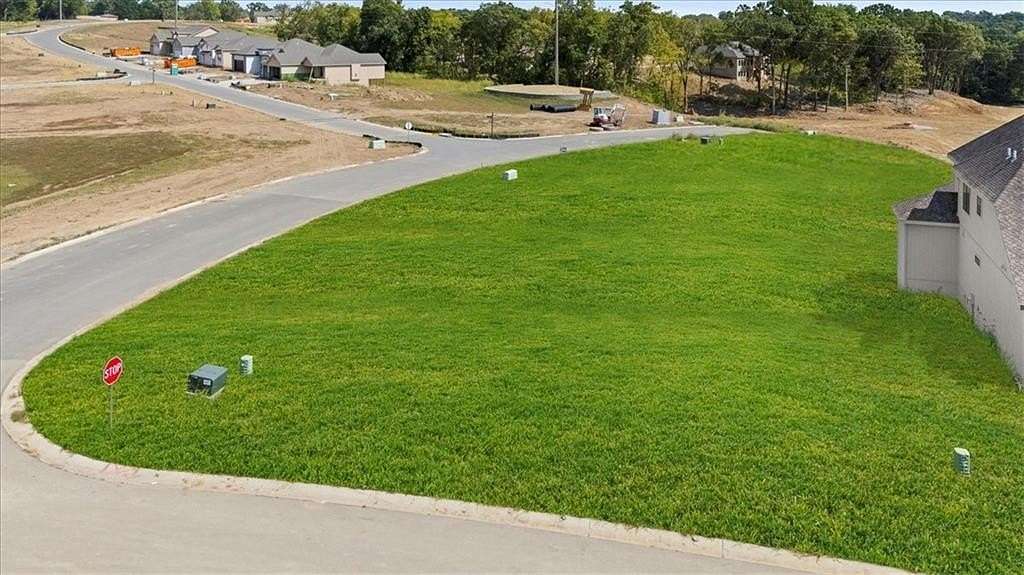 0.3 Acres of Residential Land for Sale in Riverside, Missouri
