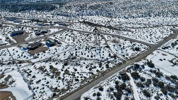 2.17 Acres of Residential Land for Sale in Phelan, California