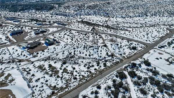2.17 Acres of Land for Sale in Phelan, California