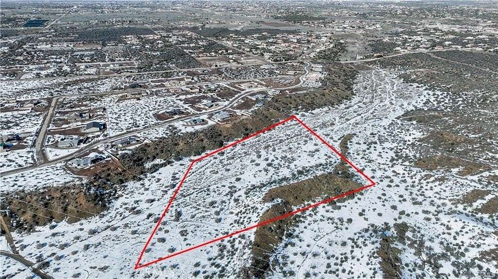 16.5 Acres of Land for Sale in Phelan, California