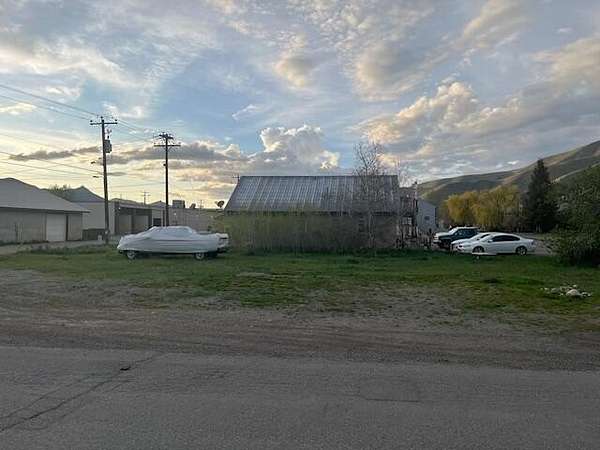 0.14 Acres of Commercial Land for Sale in Bellevue, Idaho