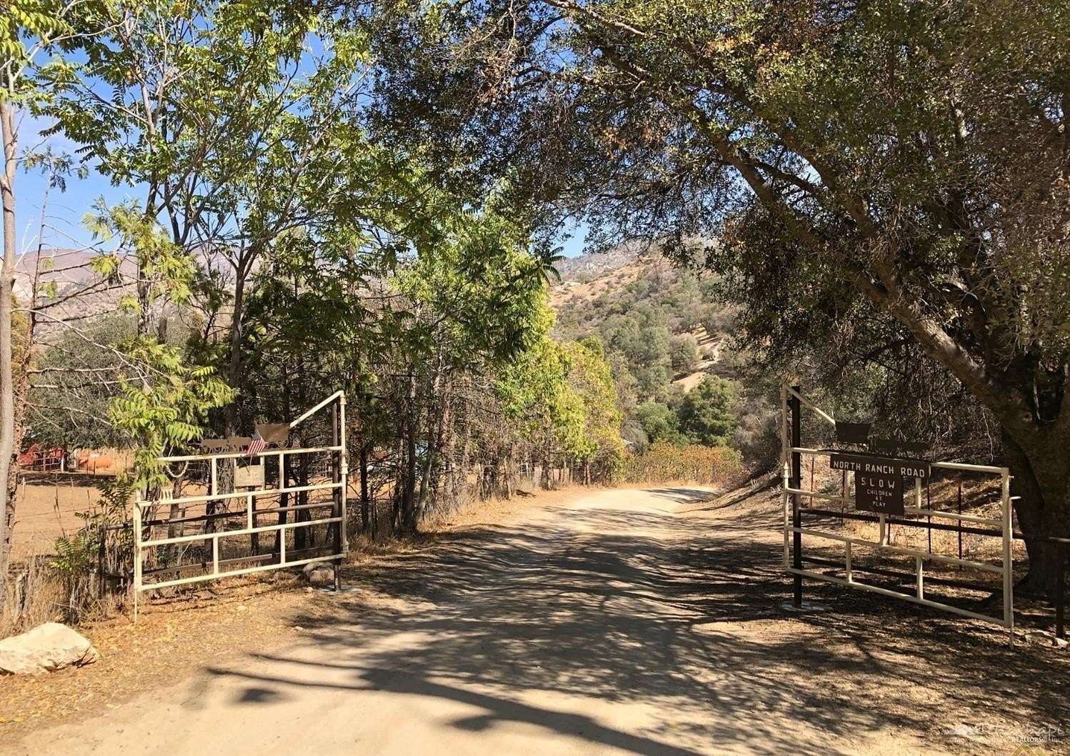 10 Acres of Land for Sale in Caliente, California