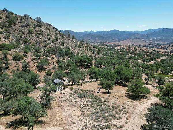 20 Acres of Recreational Land for Sale in Caliente, California