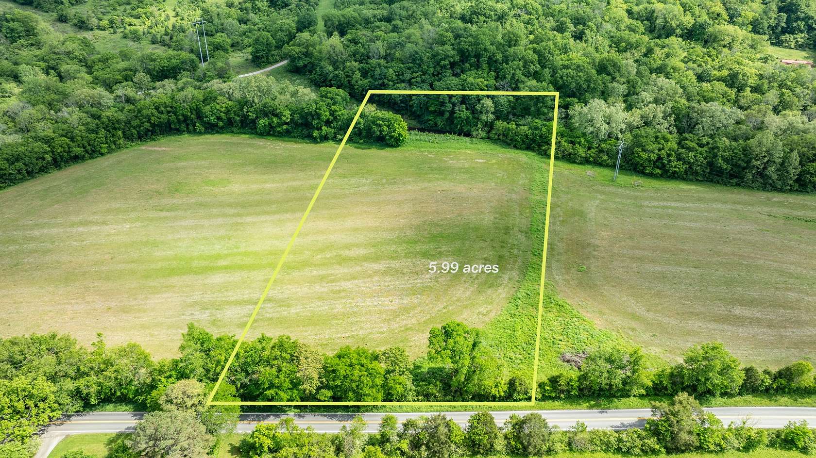 6 Acres of Agricultural Land for Sale in Santa Fe, Tennessee
