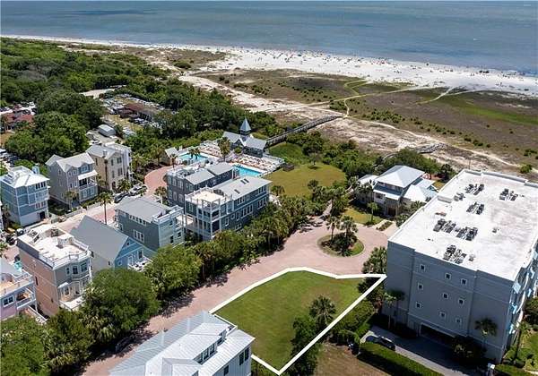 0.14 Acres of Residential Land for Sale in Saint Simons Island, Georgia