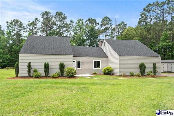 2 Acres of Residential Land with Home for Sale in Effingham, South Carolina