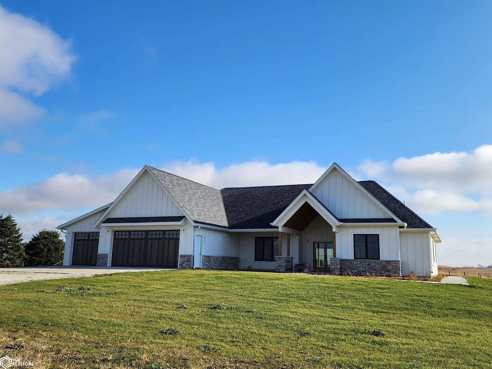 4.49 Acres of Residential Land with Home for Sale in Wiota, Iowa