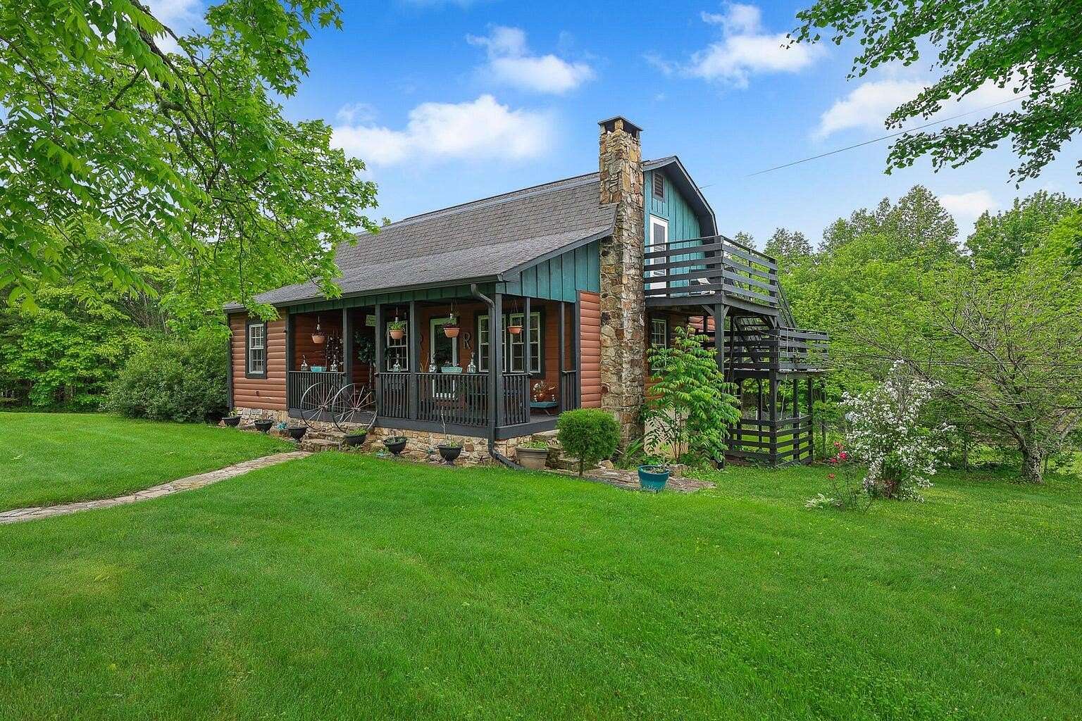 2.38 Acres of Residential Land with Home for Sale in Dunlap, Tennessee