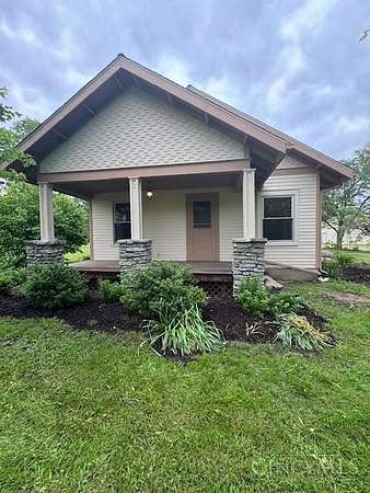 5 Acres of Improved Mixed-Use Land for Sale in Franklin Township, Ohio