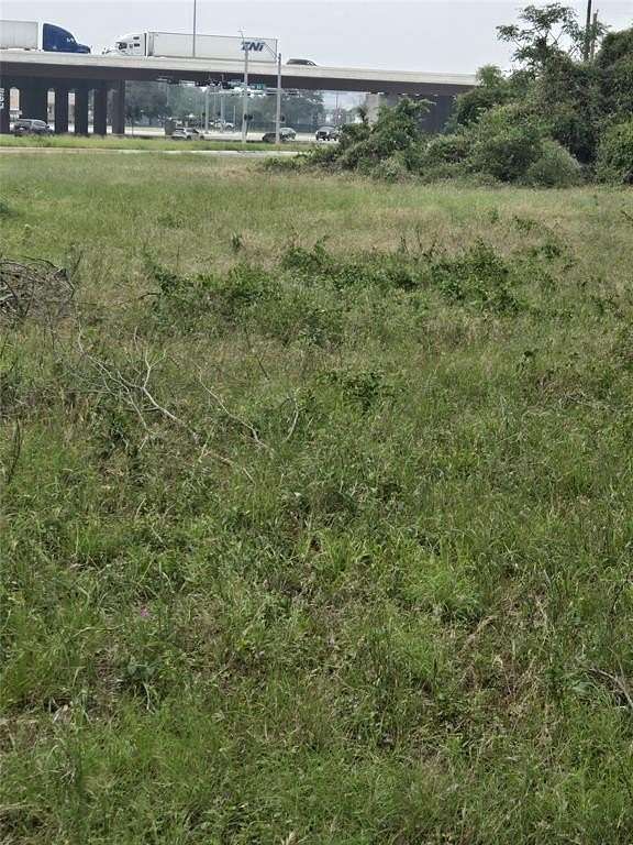0.06 Acres of Land for Sale in Waco, Texas