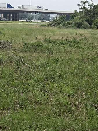0.06 Acres of Land for Sale in Waco, Texas