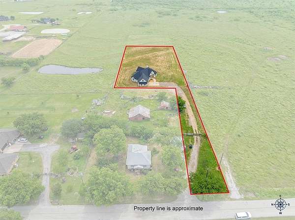 2 Acres of Residential Land with Home for Sale in Sanger, Texas