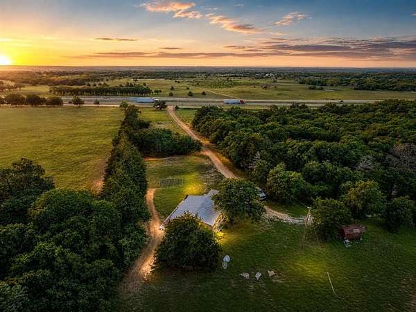 10 Acres of Commercial Land for Sale in Bowie, Texas