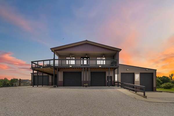 2 Acres of Residential Land with Home for Sale in Nancy, Kentucky