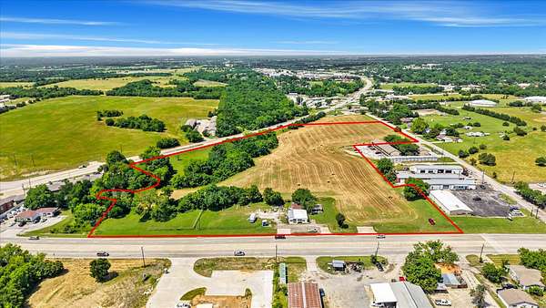 12 Acres of Mixed-Use Land for Sale in Farmersville, Texas