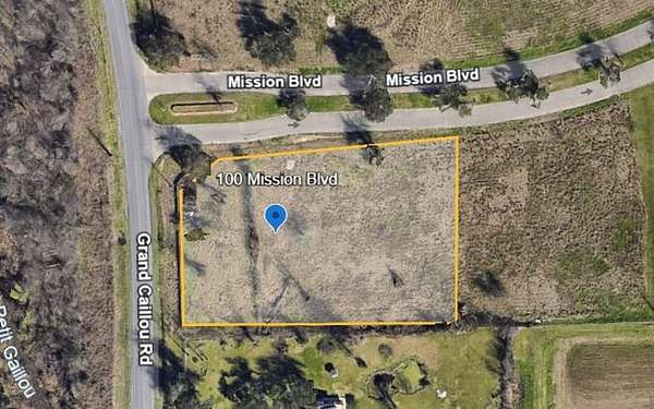 2 Acres of Mixed-Use Land for Sale in Houma, Louisiana