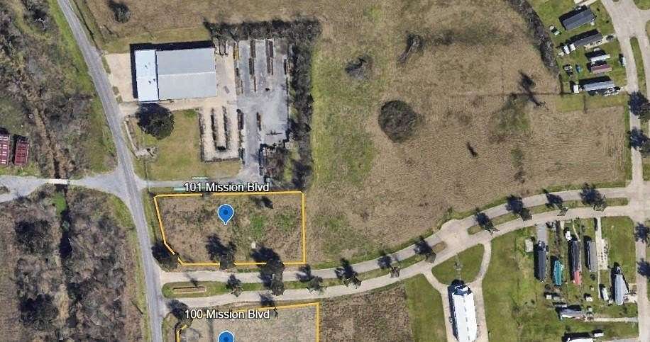 1.6 Acres of Mixed-Use Land for Sale in Houma, Louisiana