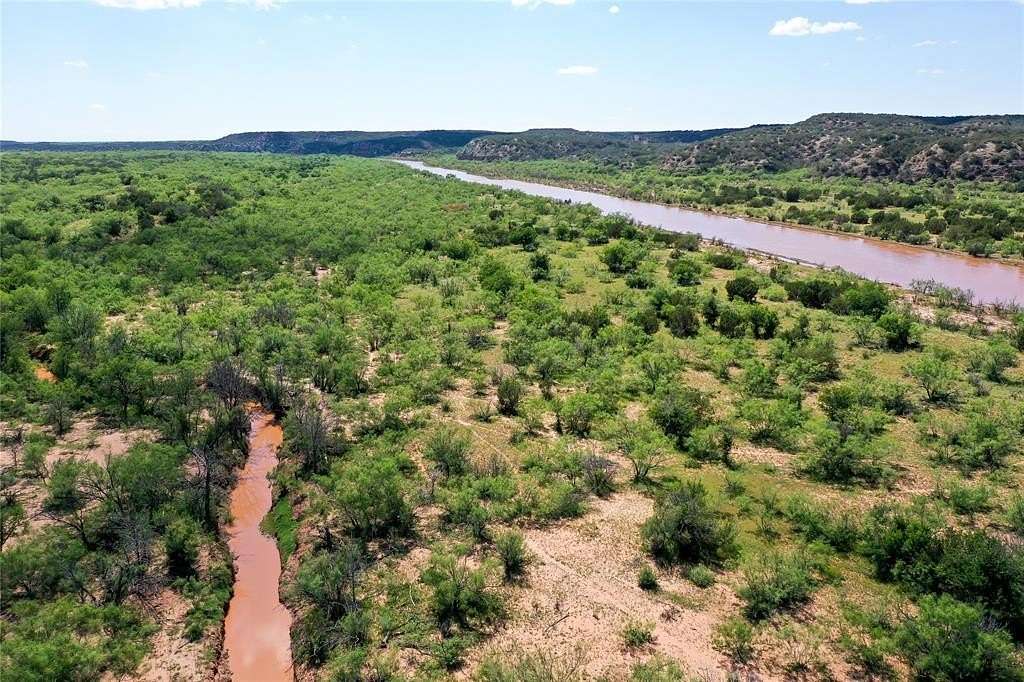 3,016 Acres of Recreational Land & Farm for Sale in Paducah, Texas