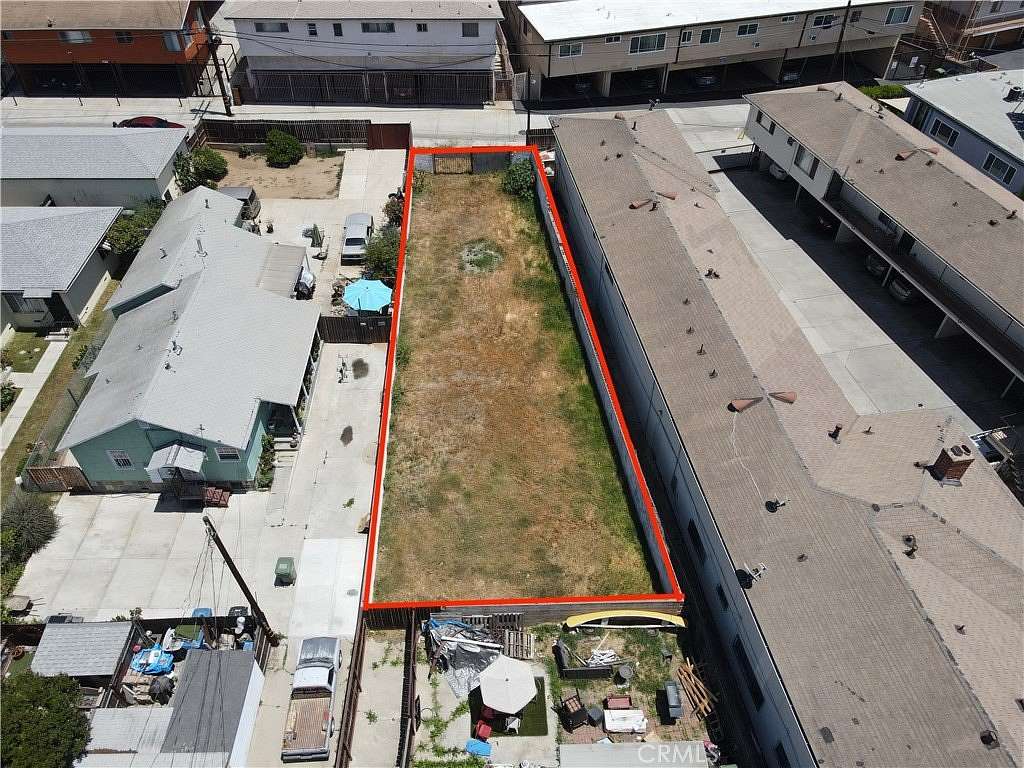 0.1 Acres of Land for Sale in Inglewood, California