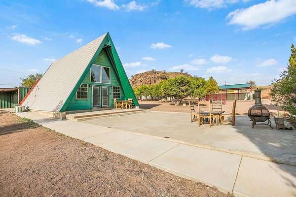 1.65 Acres of Residential Land with Home for Sale in Fort Davis, Texas